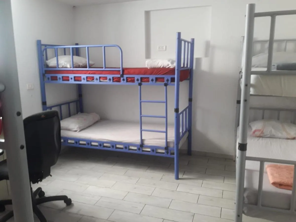 Hostel German Colony Guest House- Private And Dorm Rooms Haifa Izrael