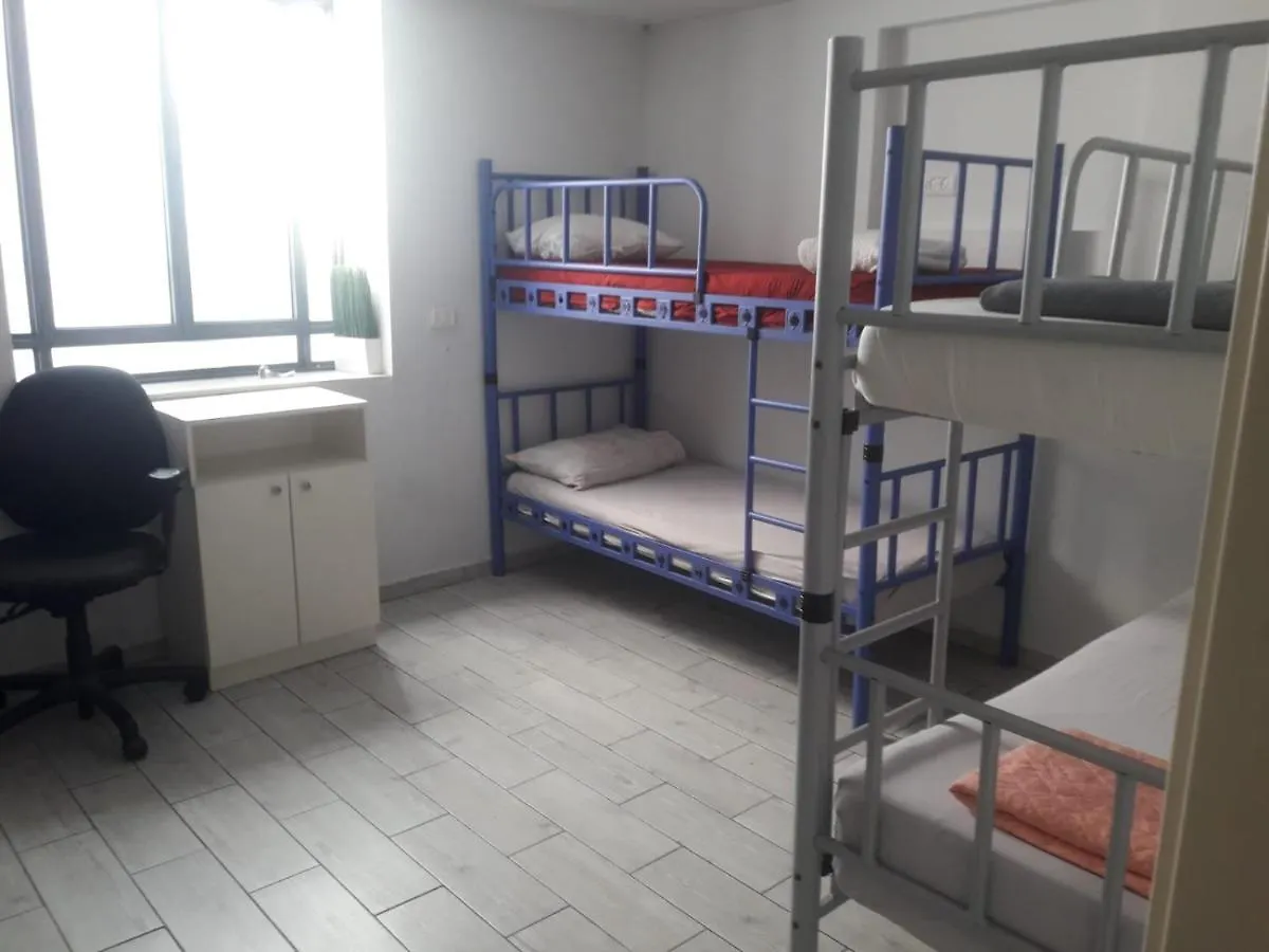 German Colony Guest House- Private And Dorm Rooms Haifa Hostel