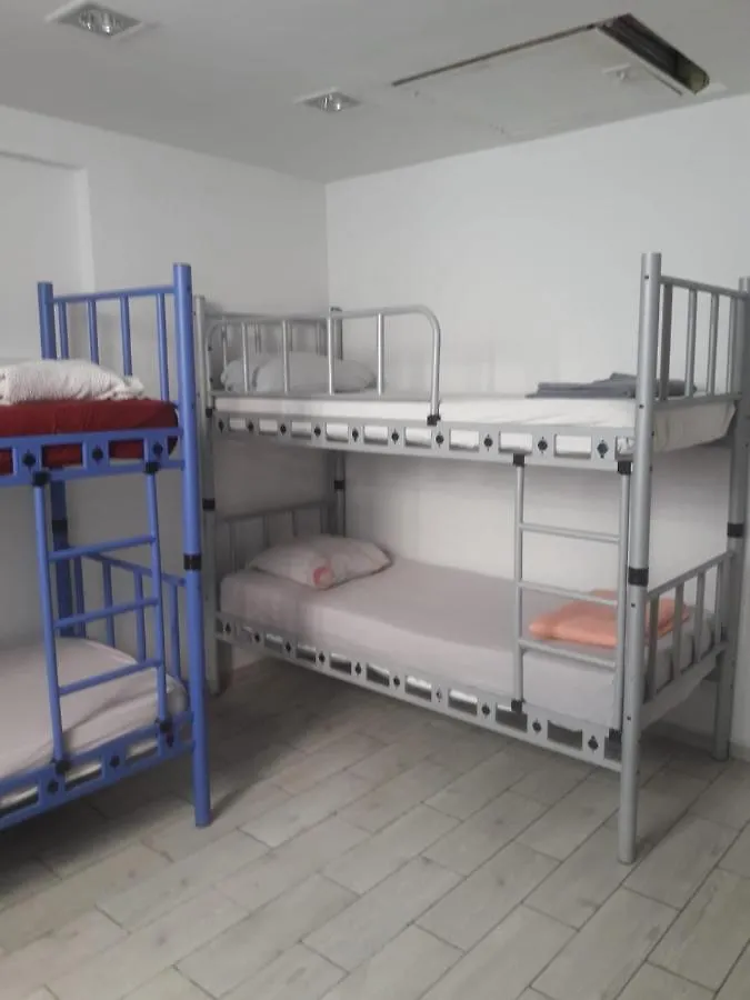 Hostel German Colony Guest House- Private And Dorm Rooms Haifa