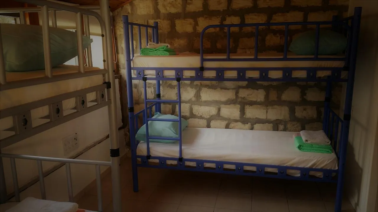 German Colony Guest House- Private And Dorm Rooms Haifa 0*,